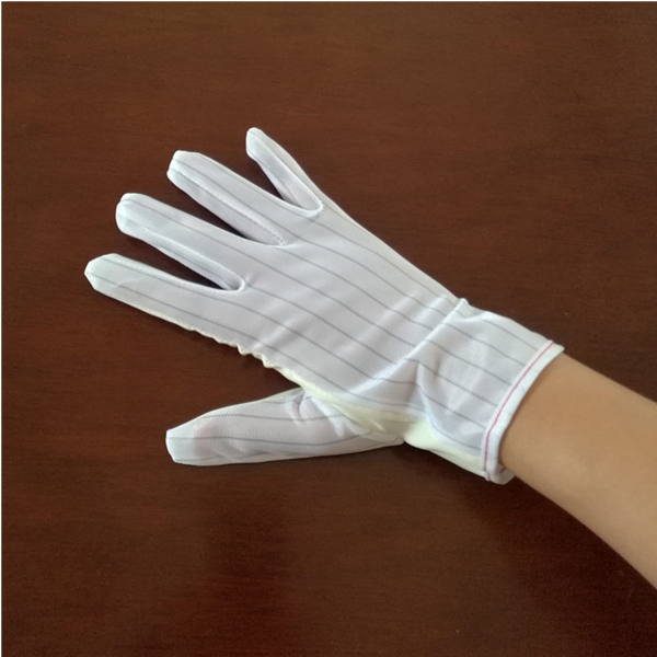 Read more about the article Clean room PU Palm gloves C0503